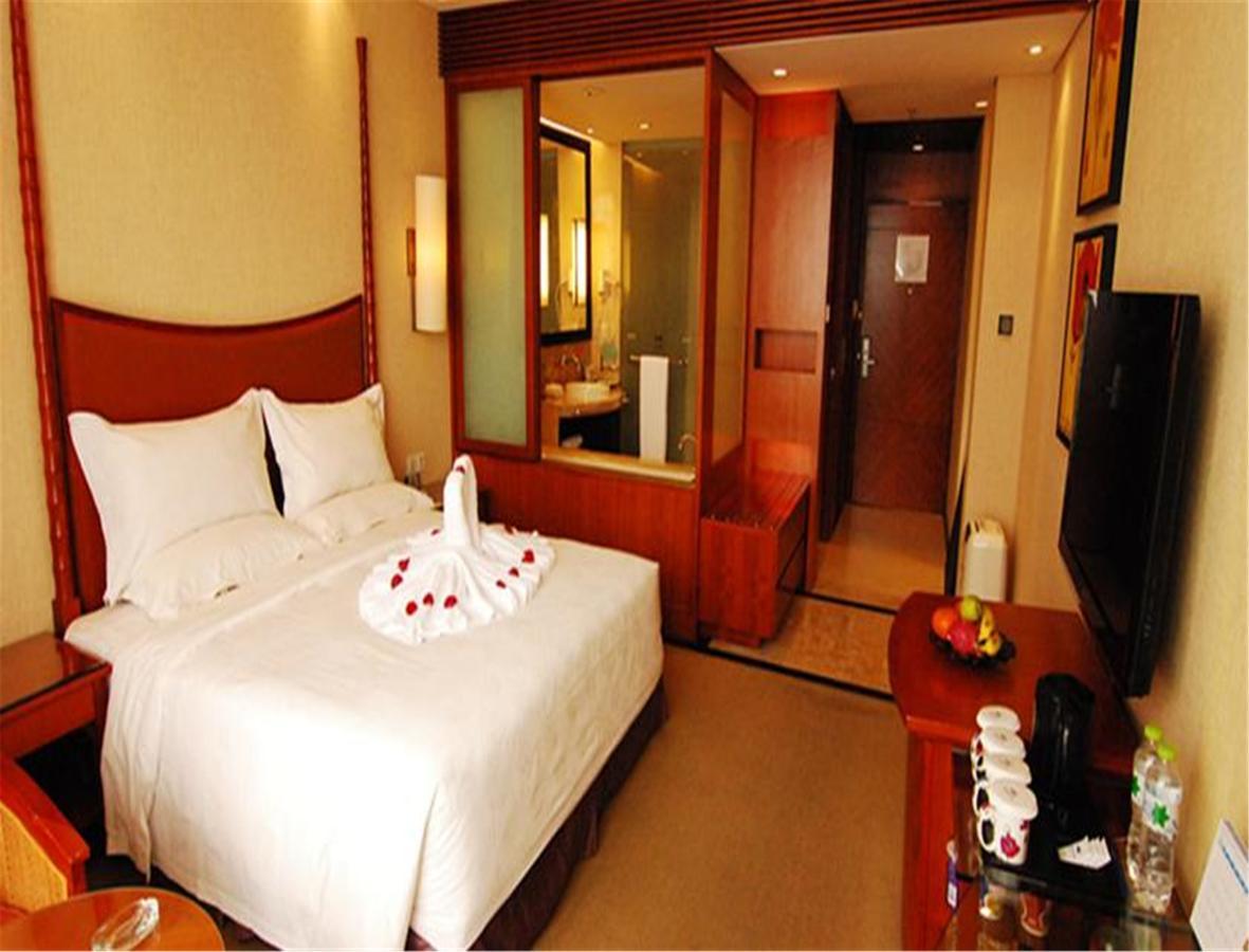 Ocean Spring Grand Metropark Hotel Csuhaj Kültér fotó